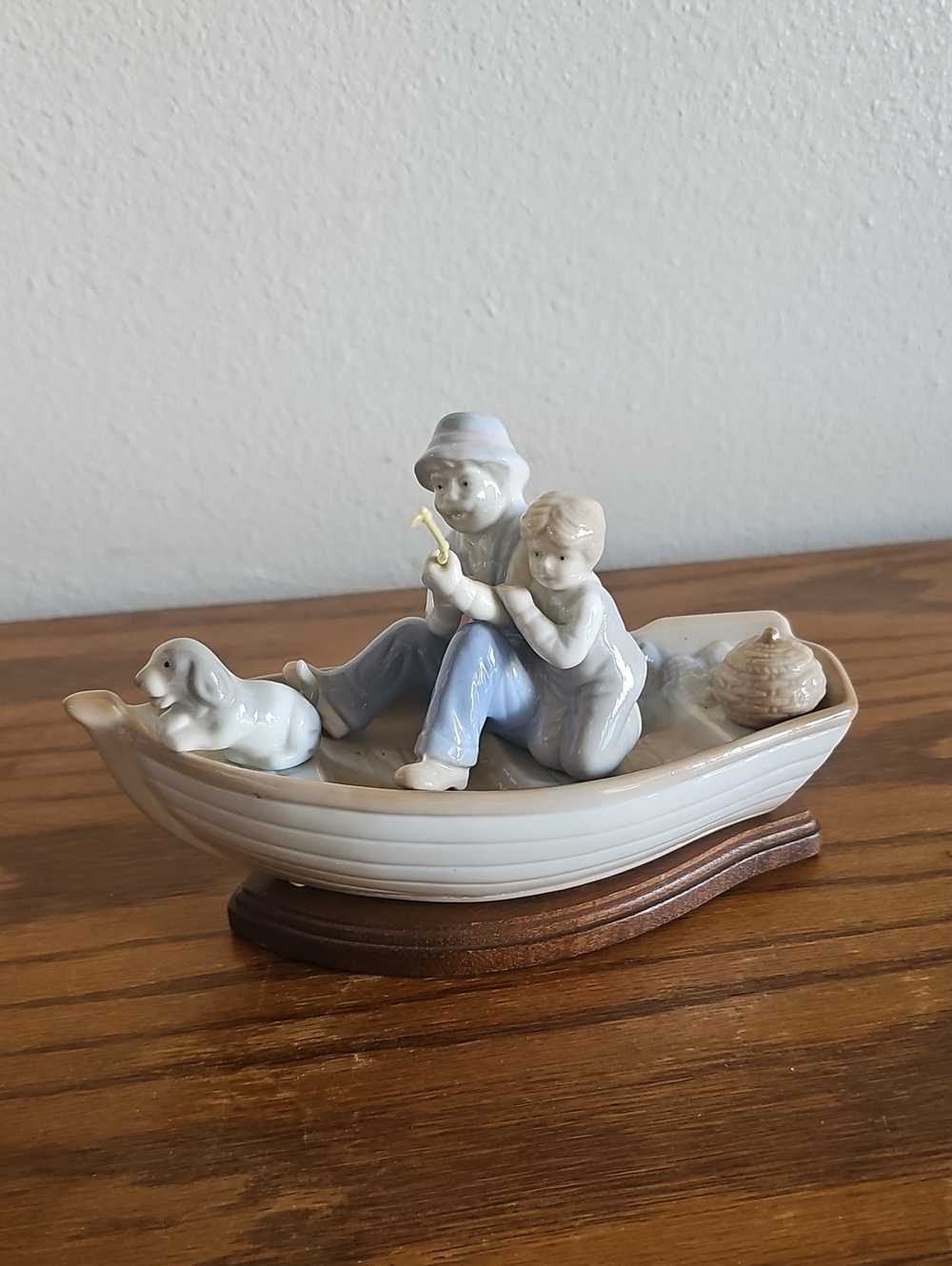 MEICO Porcelain Grandpa and Boy Fishing Figurine on Wooden Base Tote 11